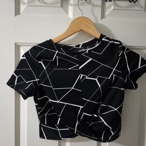 Chic Black and White Geometric Crop Top